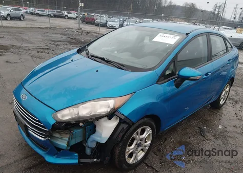 2015 Ford Fiesta Se z USA, uszkodzony, nr VIN 3FADP4BJ1FM171474